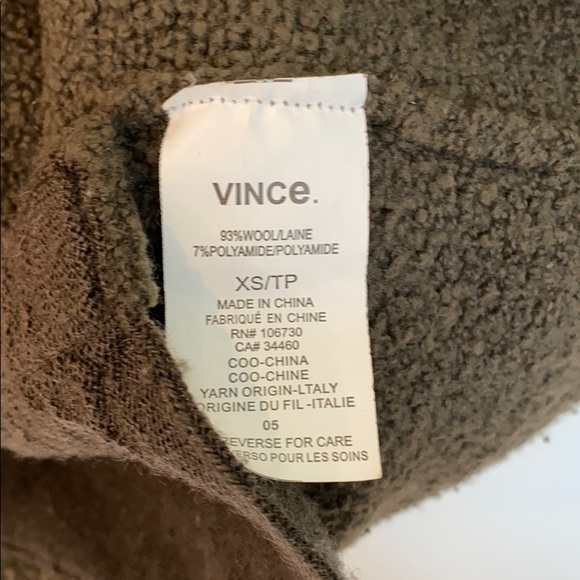 VINCE SWEATER. - Picture 4 of 4